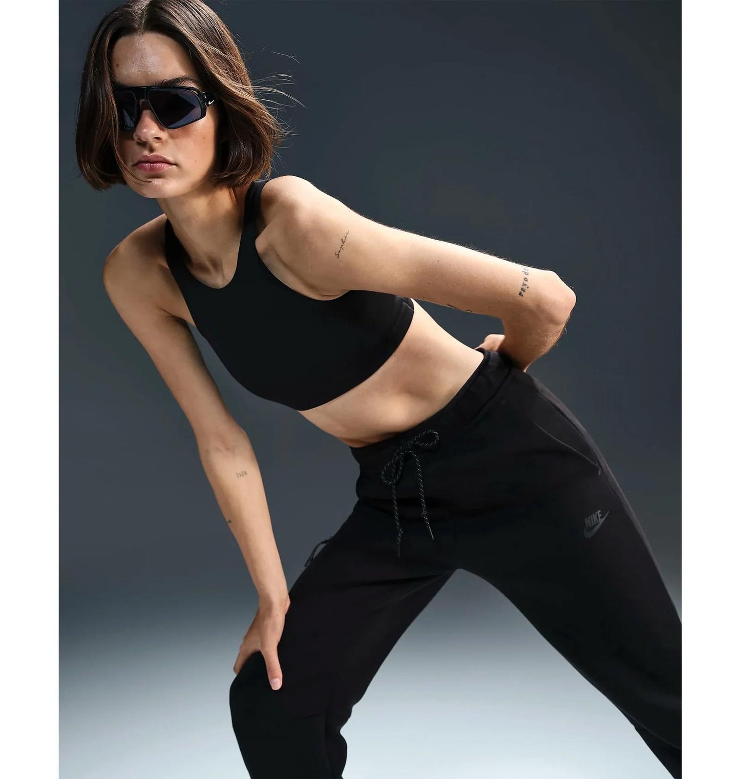 Брюки жіночі Nike Nsw Tch Flc Mr Jgger 2 (HV6779-010)