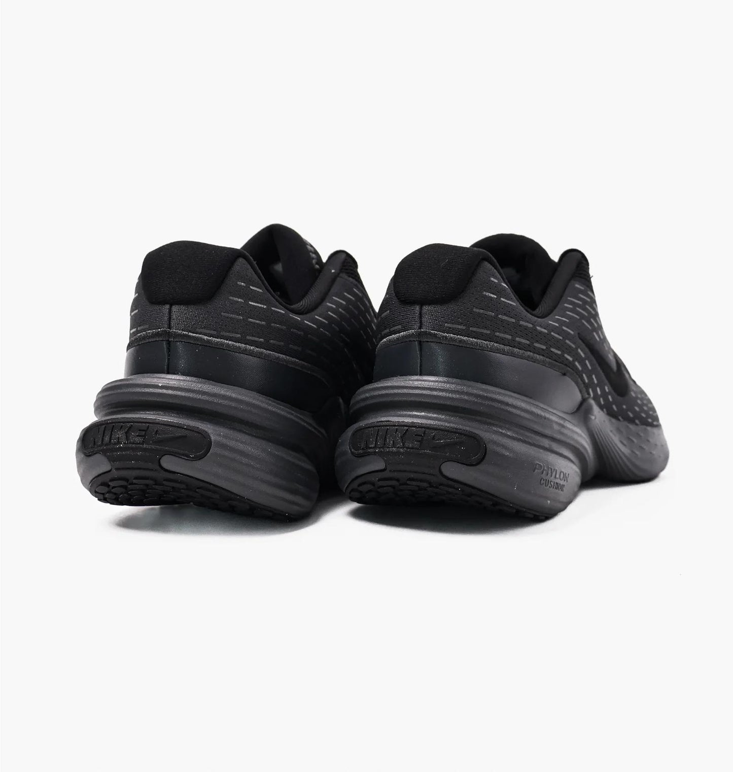 Кросівки чоловічі Nike Uplift Sc Triple Black (IB2765-001)