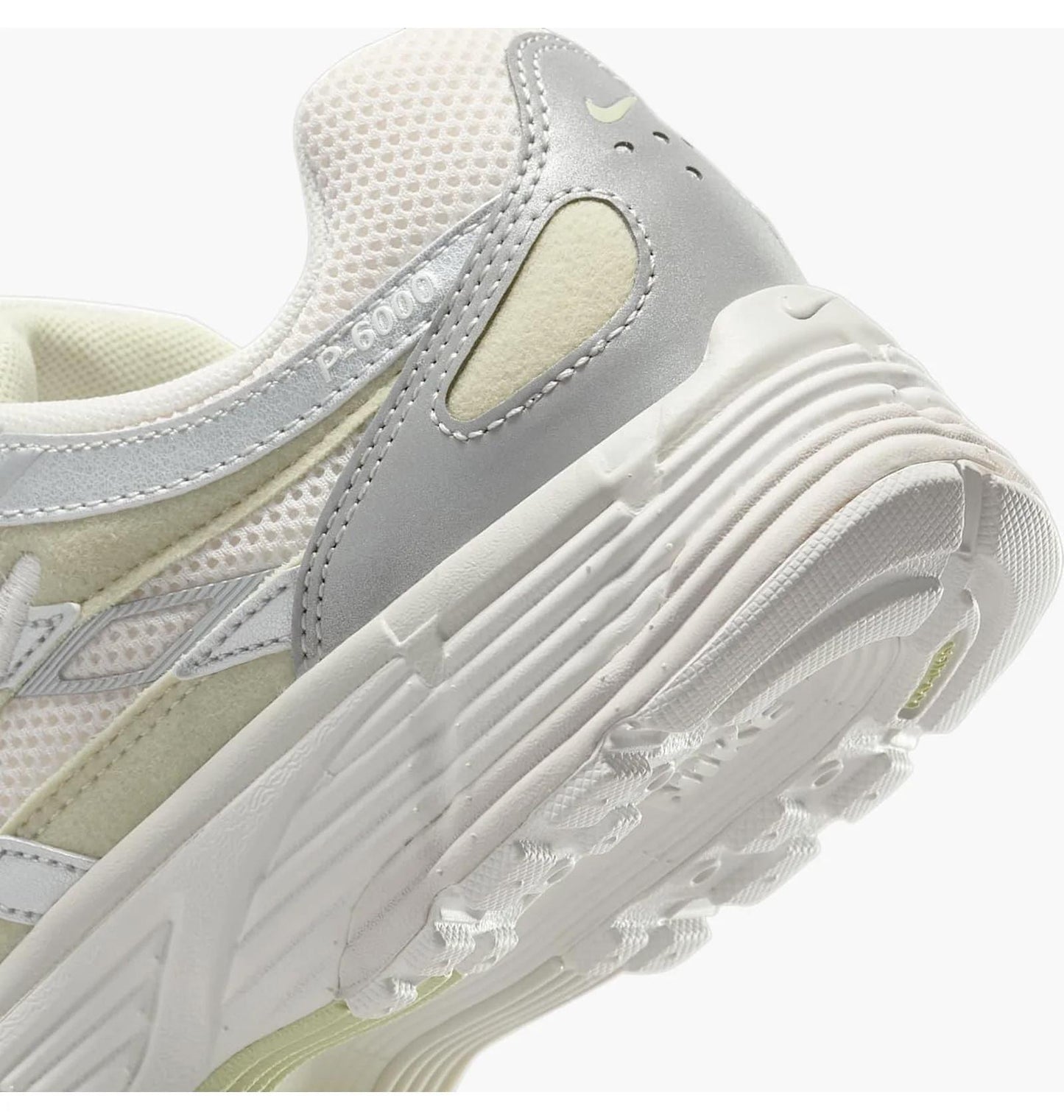 Кросівки жіночі Nike P-6000 (IB3485-001)