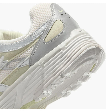 Кросівки жіночі Nike P-6000 (IB3485-001)