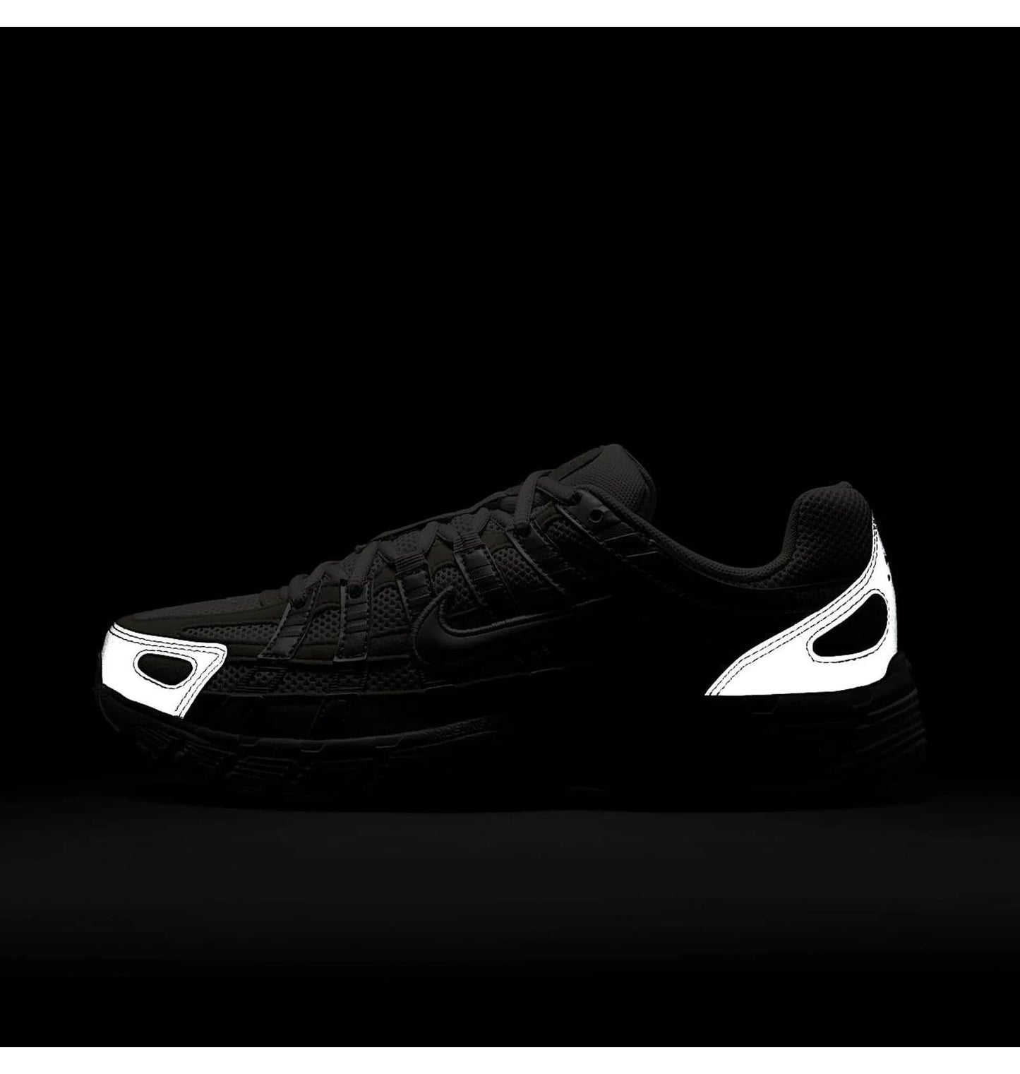 Кросівки жіночі Nike P-6000 (IB3485-001)