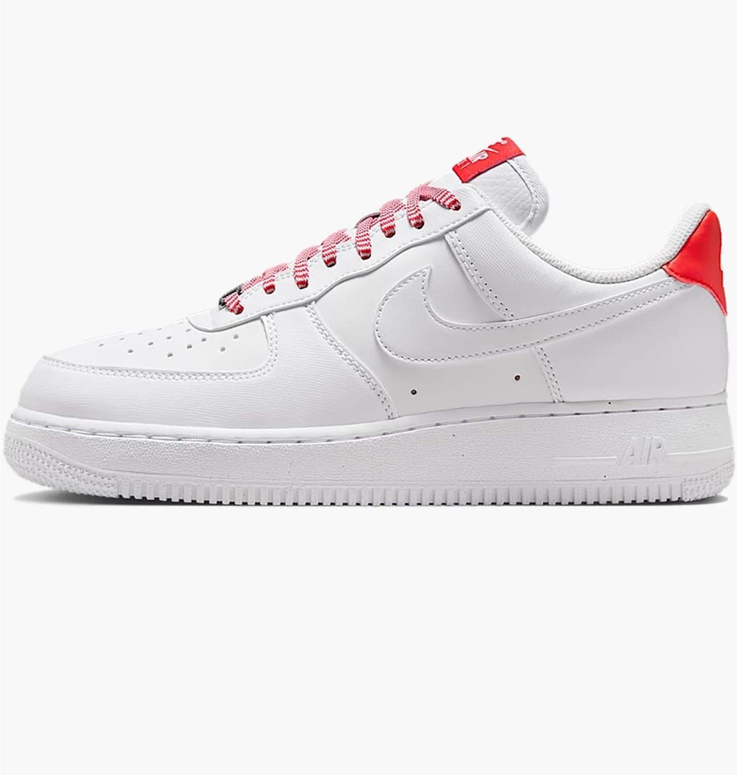 Кросівки унісекс Nike Air Force 1 '07 (IB7167-103)
