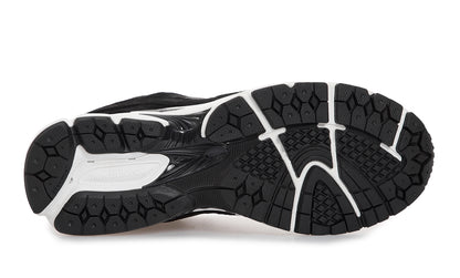 Кросівки чоловічі New Balance 2002R (M2002RBK)