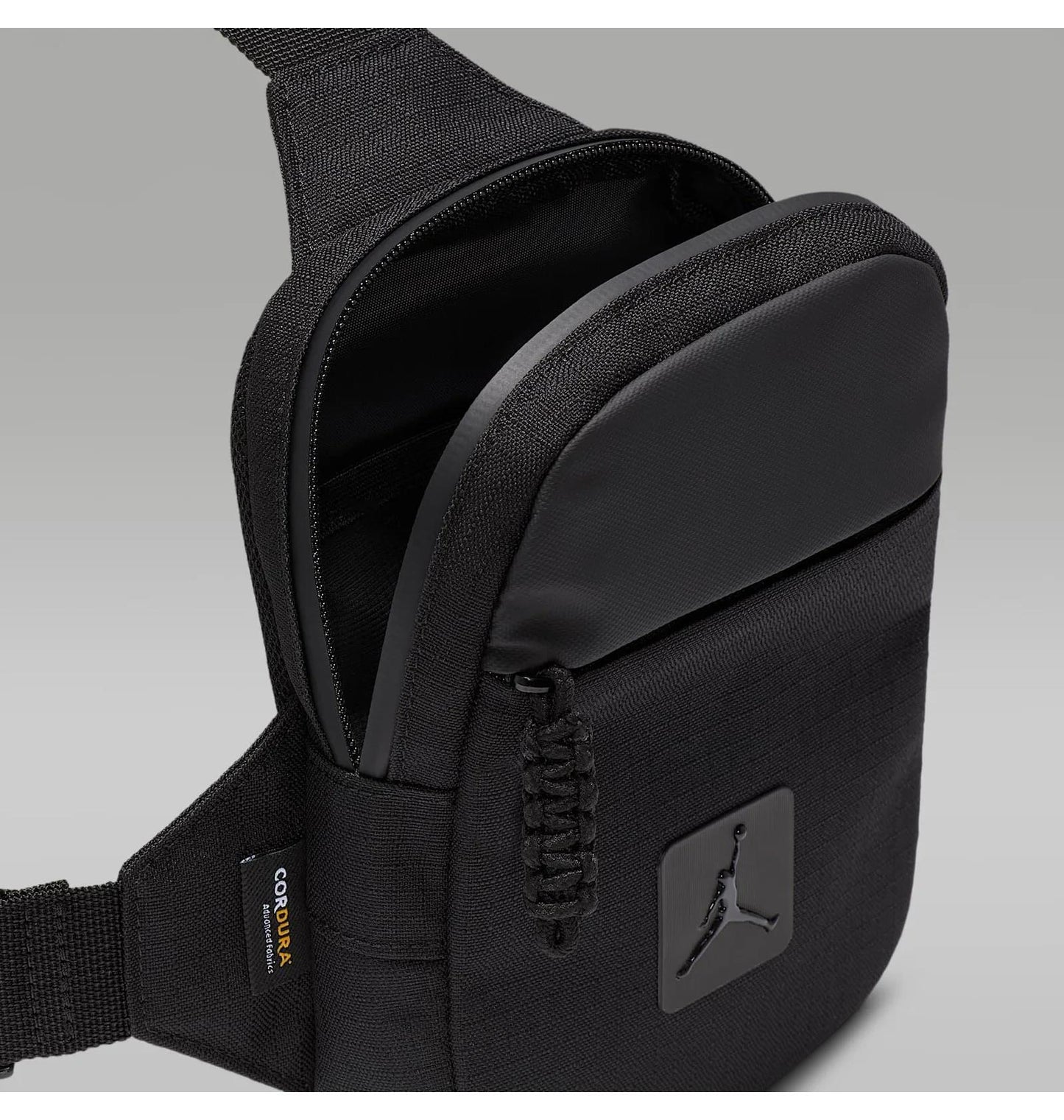 Сумка через плече Jordan Franchise Hip Bag (MA9041-023)