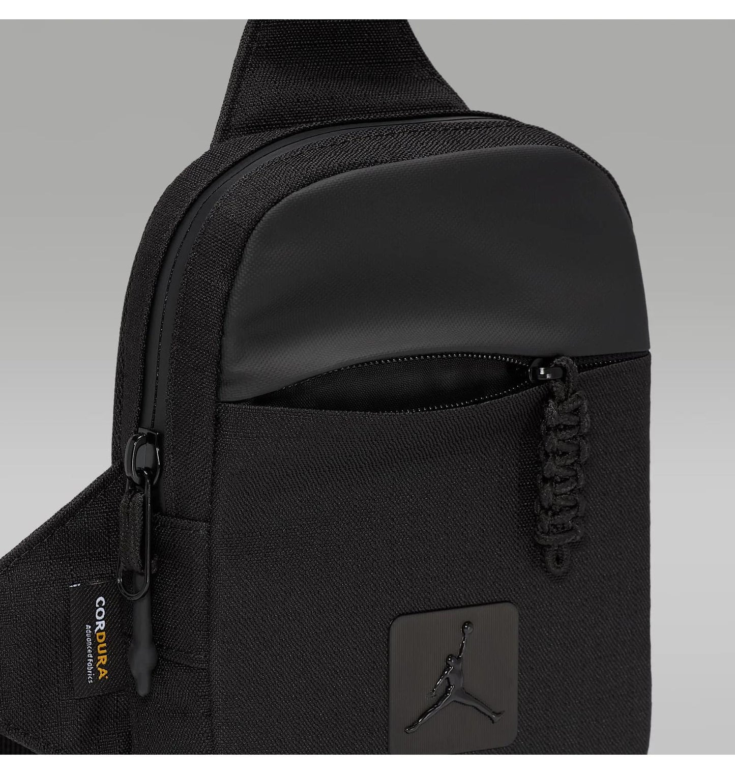 Сумка через плече Jordan Franchise Hip Bag (MA9041-023)