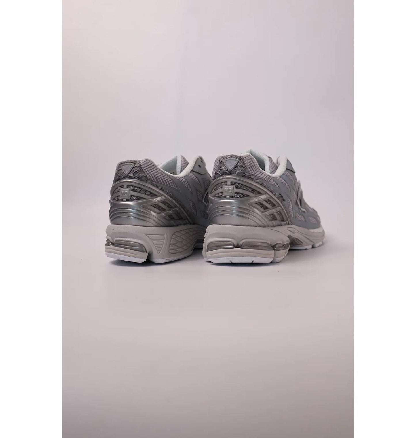 Кросівки чоловічі New Balance 1906W (U1906WFE)