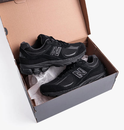 Кросівки чоловічі New Balance 2002R (U2002RBL)