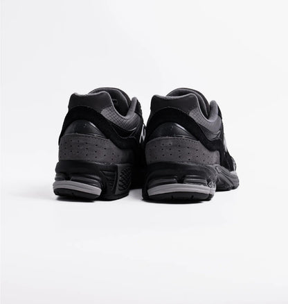 Кросівки чоловічі New Balance 2002 (U2002RTG)