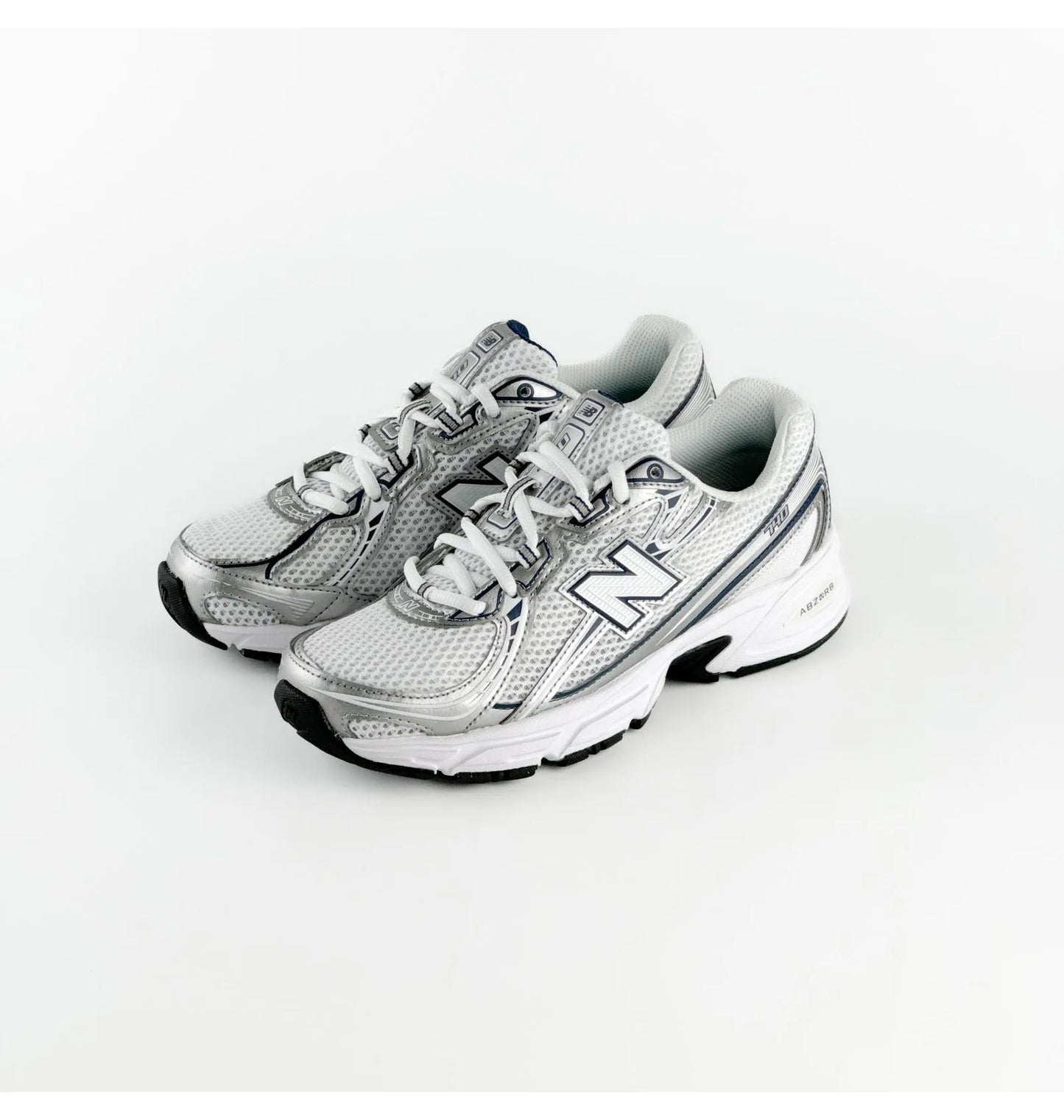 Кросівки унісекс New Balance 740 (U740WN2)