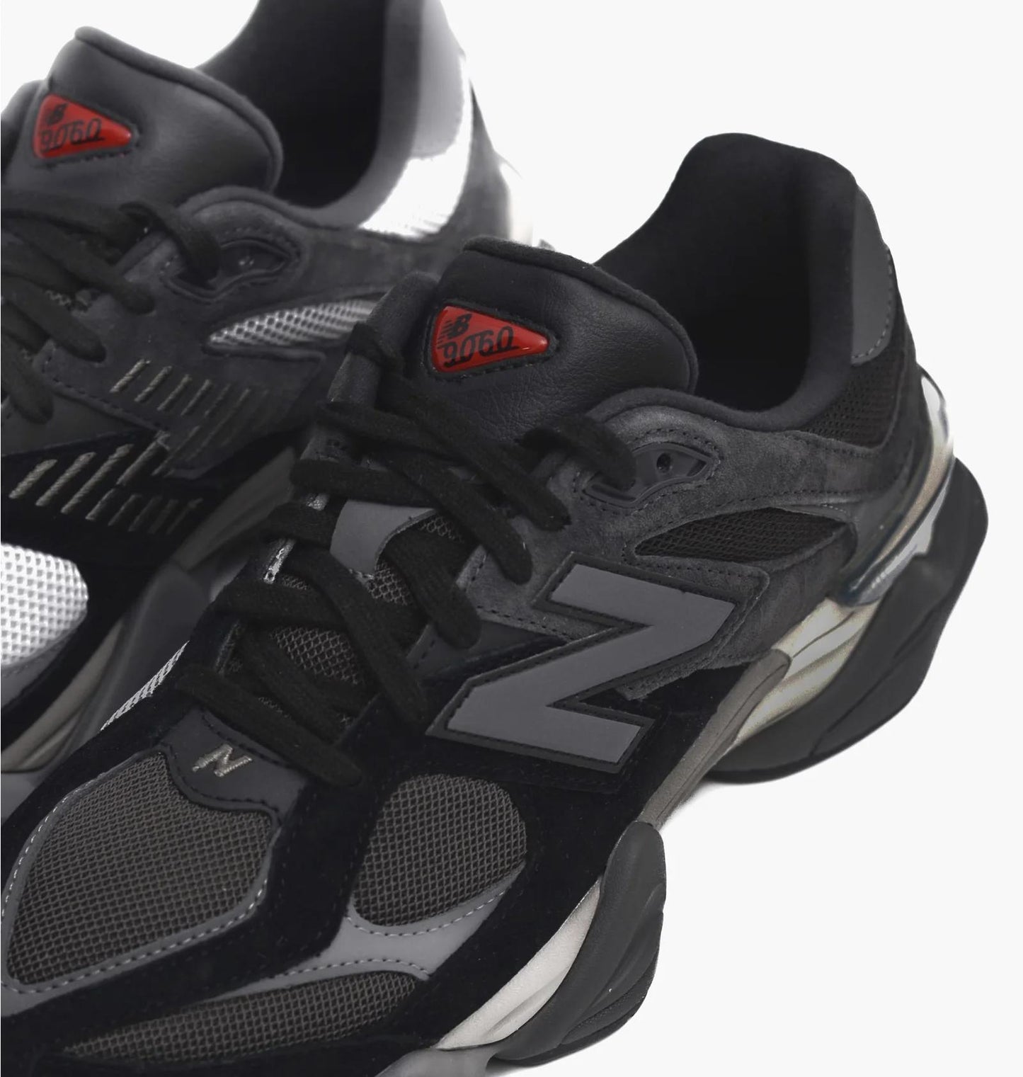 Кросівки чоловічі New Balance 9060 (U9060BLK)