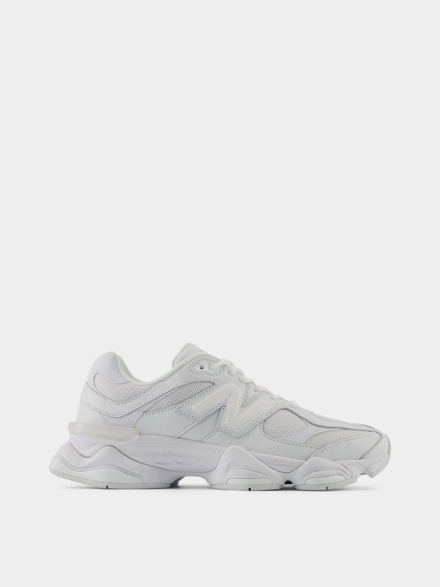 Кросівки жіночі New Balance 9060 Triple White (U9060NRJ)
